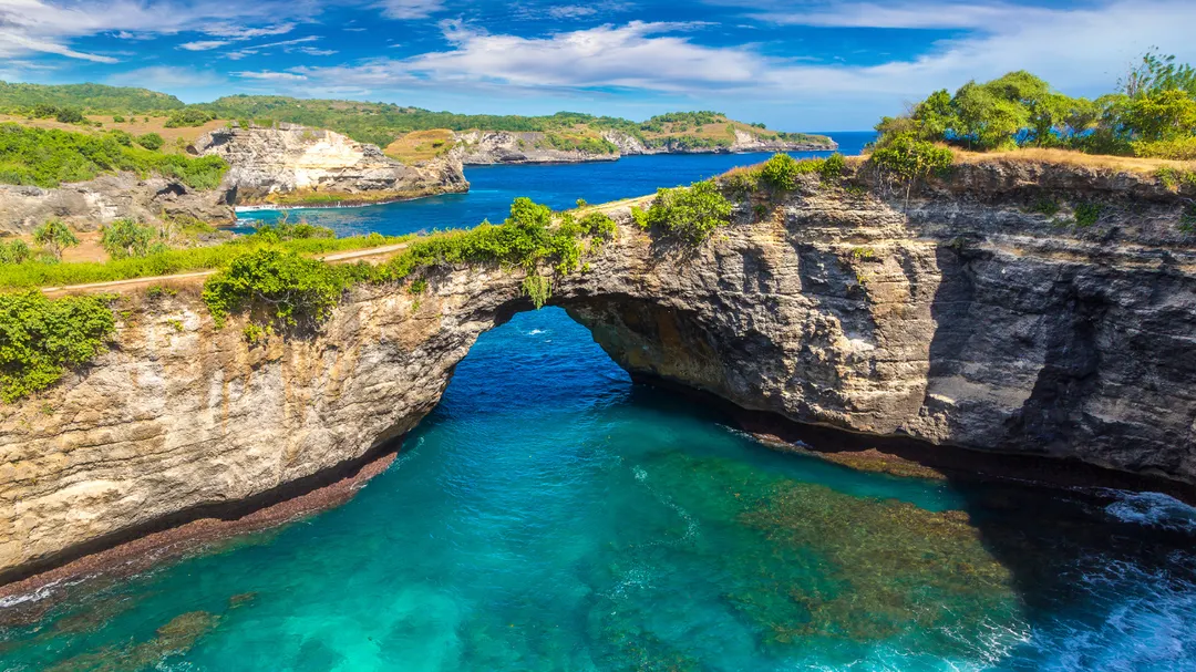 Nusa Penida Explorer — Kelingking & Angel Billabong